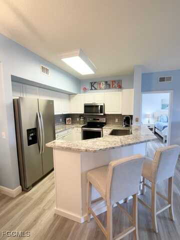 15645 Ocean walk Circle S unit: 210, Fort Myers, FL 33908