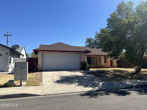 1416 W Avenue H8, Lancaster, CA 93534