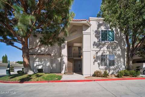 2833 W Avenue K12, Lancaster, CA 93534