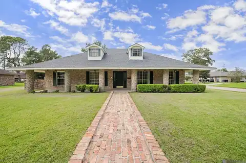 2285 San Clemente Dr, Baton Rouge, LA 70815