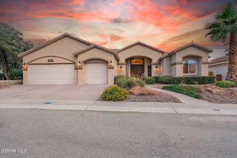 1088 Calle Parque Drive, El Paso, TX 79912
