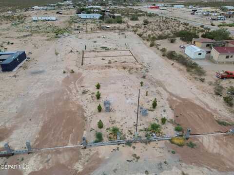 15574 Sundrop Drive, El Paso, TX 79938