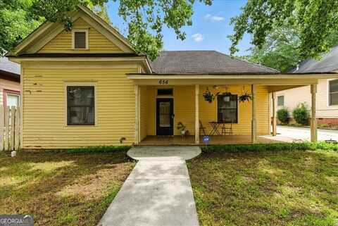 656 Shelton, Atlanta, GA 30310