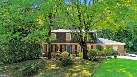 84 Oak Creek, Toccoa, GA 30577