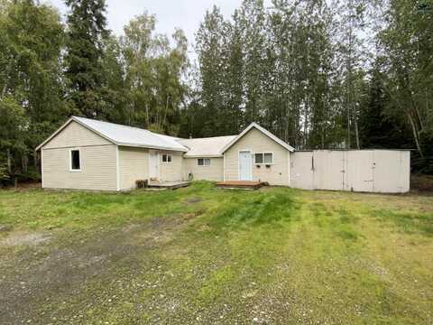 3042 VFW STREET, North Pole, AK 99705