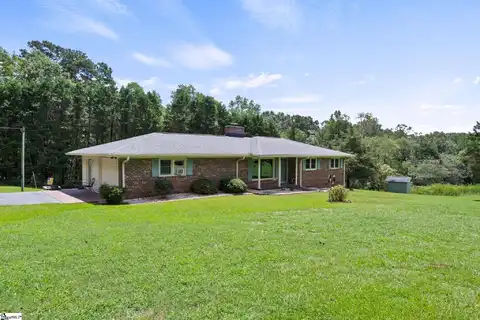450 Englewood Drive, Westminster, SC 29693