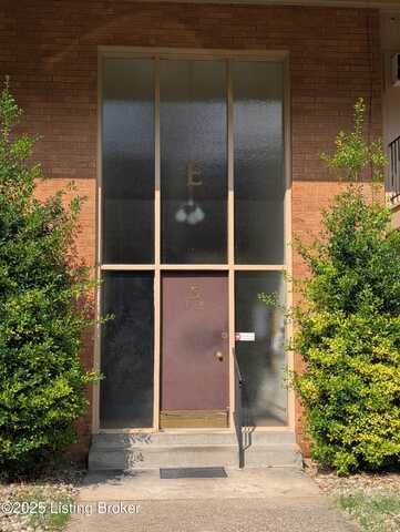 3501 Illinois Ave, Louisville, KY 40213