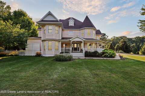 1480 S Stewart Road, Charlotte, MI 48813