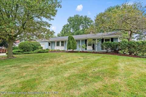304 W Ledge Drive, Lansing, MI 48917