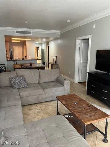 210 E Flamingo Road, Las Vegas, NV 89169