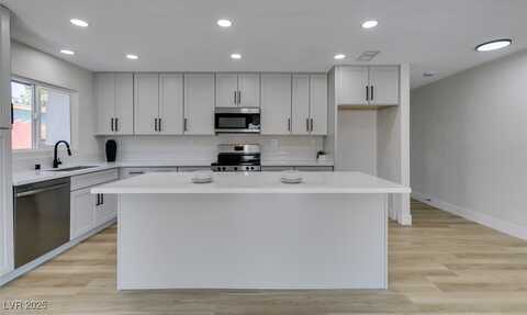 2539 Tuskegee Street, North Las Vegas, NV 89030