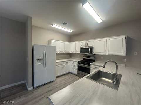 855 N Stephanie Street, Henderson, NV 89014