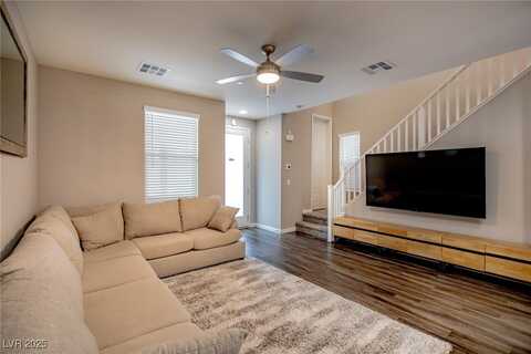 541 Tokopah Falls Street, Las Vegas, NV 89138