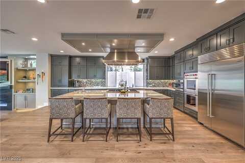 1912 Glenview Drive, Las Vegas, NV 89134