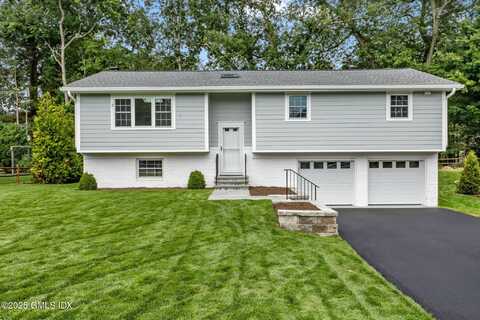 64 Amherst Place, Stamford, CT 06902