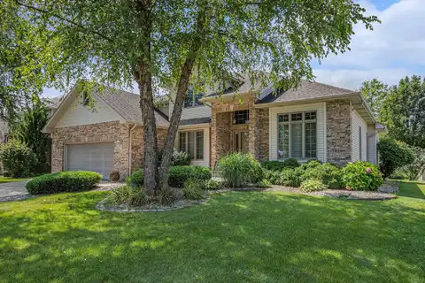 2550 Howard Castle Drive, Dyer, IN 46311