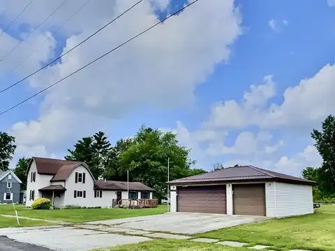 201 E Oneida Street, La Crosse, IN 46348
