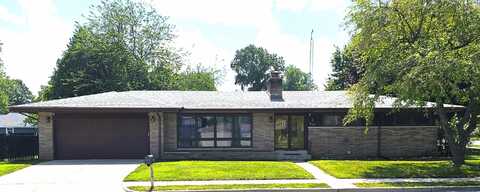 814 W 10th Street, La Porte, IN 46350