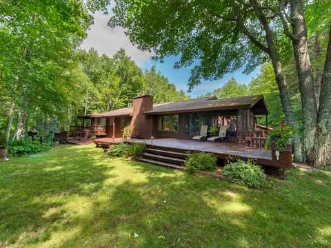 1091 AMBER LAKE LN N, Lac du Flambeau, WI 54538