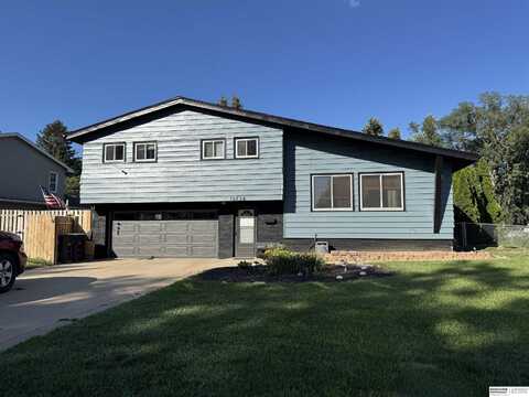 12736 Weir Street, Omaha, NE 68137