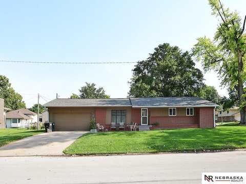 21604 Leavenworth Street, Omaha, NE 68022