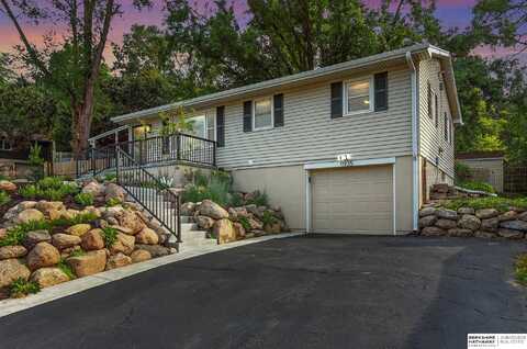 11935 Calhoun Road, Omaha, NE 68152