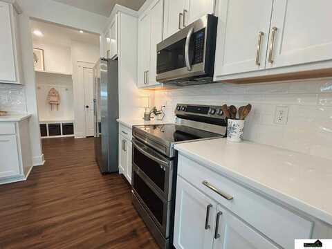 7500 Jimmie Avenue, Lincoln, NE 68516