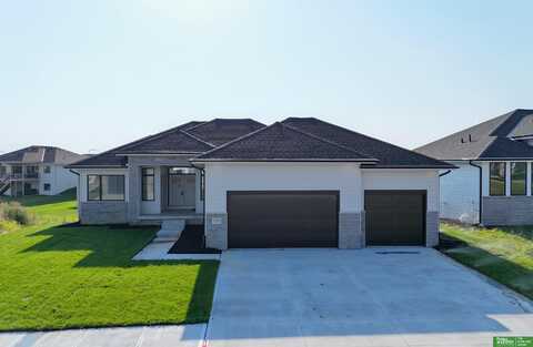 5438 N 212th Street, Elkhorn, NE 68022