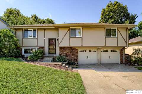 11237 Y Street, Omaha, NE 68137