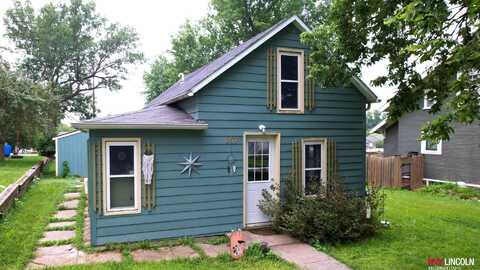 207 W Pribram Street, Prague, NE 68050