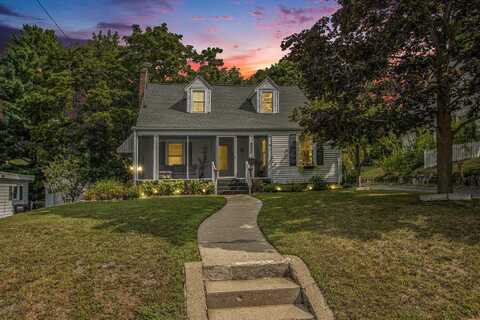 267 Parchmount Avenue, Kalamazoo, MI 49004