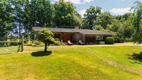 3910 Tubbs Road, Ann Arbor, MI 48103