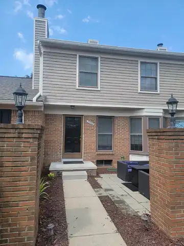 22363 Peachtree, Novi, MI 48375