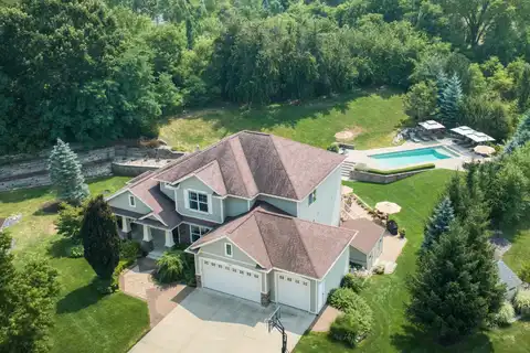 1128 Emerald Woods Court SE, Byron Center, MI 49315