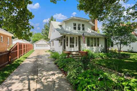 1115 Cambridge Drive, Kalamazoo, MI 49001