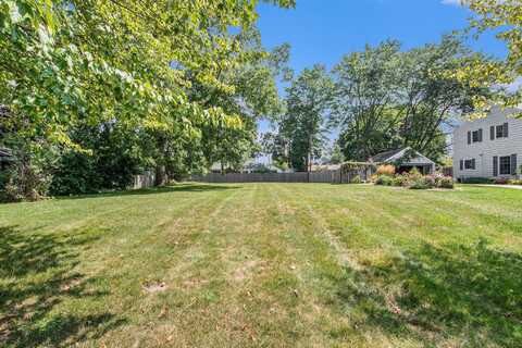 338 Baltimore Drive NE, Grand Rapids, MI 49503
