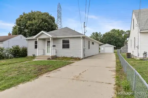 949 Aldon Street SW, Wyoming, MI 49509