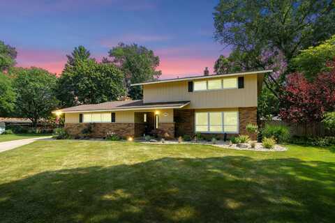 2711 Coachlite Avenue, Portage, MI 49024