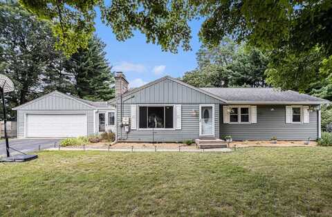 2205 Tamrack Street, Kalamazoo, MI 49006