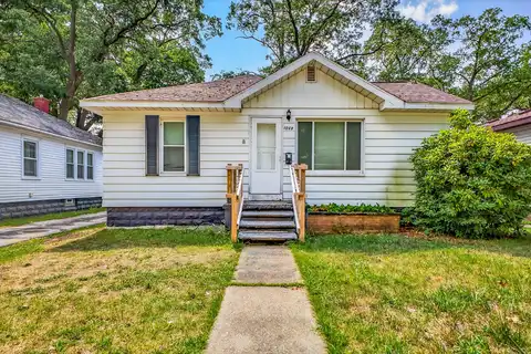 1069 McLaughlin Avenue, Muskegon, MI 49442