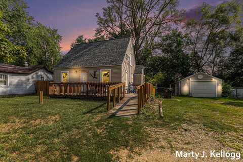 228 Floyd Street SW, Grand Rapids, MI 49548