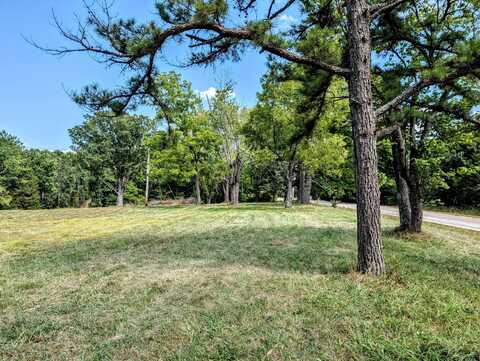 651 Emerald Road, Spokane, MO 65754