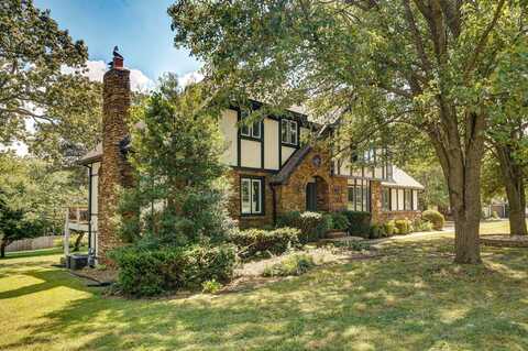 4410 S Harvard Avenue, Springfield, MO 65804