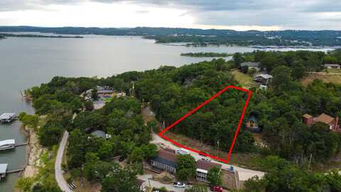 300 Circle View Ln Lane, Reeds Spring, MO 65737