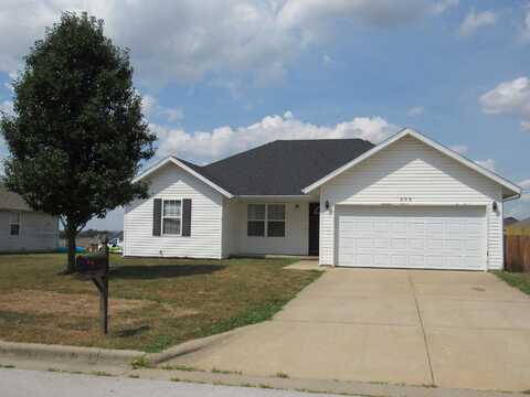 205 Spruce Avenue, Clever, MO 65631