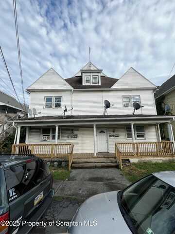 205 S Hyde Park Avenue, Scranton, PA 18504