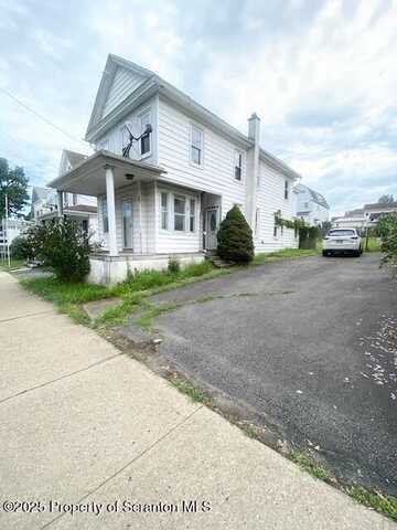 7 N Meade Street, Beach Haven, PA 18702