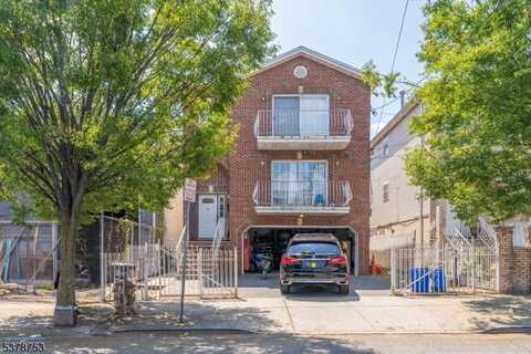 28 Branford St, Newark, NJ 07114