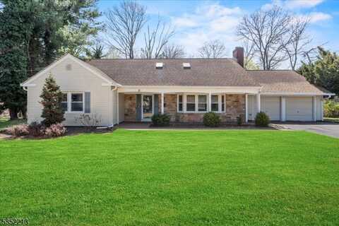 19 Tunnell Rd, Franklin, NJ 08873