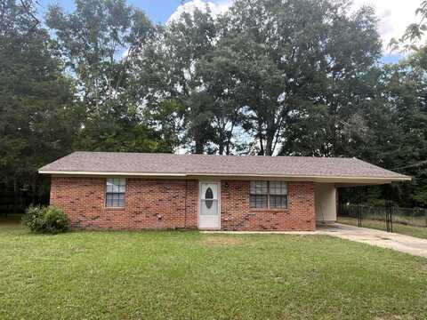1124 N Eshman Ave, West Point, MS 39773